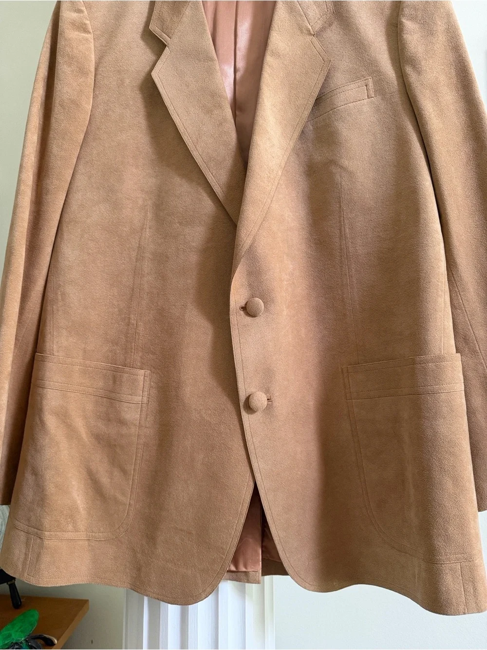 VTG Hand-Tailored Genuine Suede Early 70’s Sport Coat Kismet Inc. Hong Kong 42L